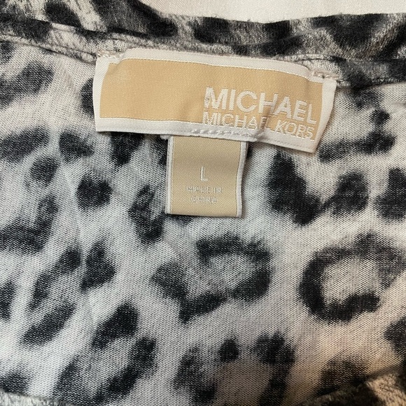 Michael Kors size large black and gray leopard print three quarter t-shirt. - Picture 3 of 6